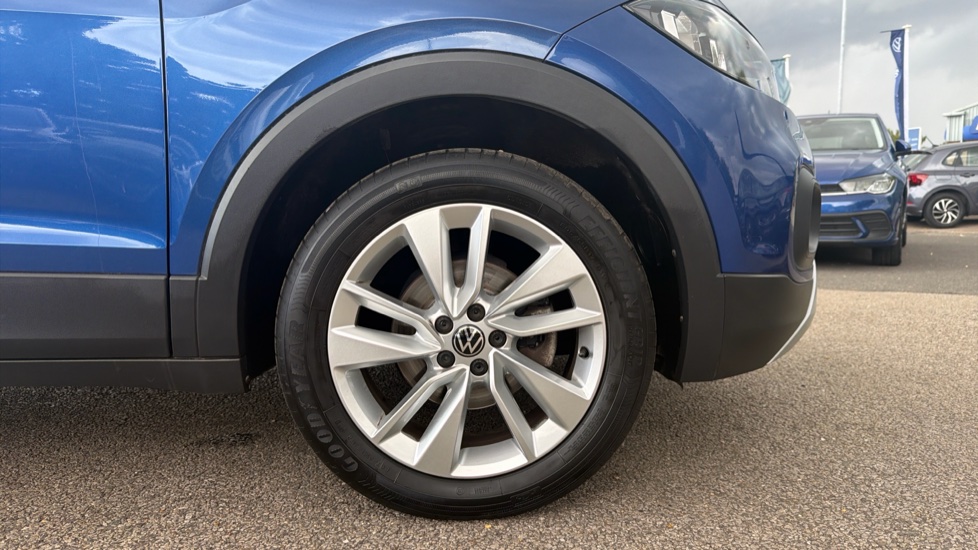 Volkswagen T-Cross 1.0 TSI 110 SE 5dr Petrol Estate - Image 5