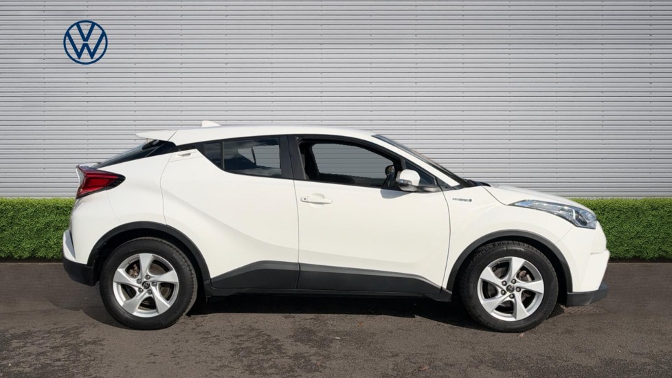 Toyota C-HR 1.8 Hybrid Icon 5dr CVT Hybrid Hatchback - Image 4