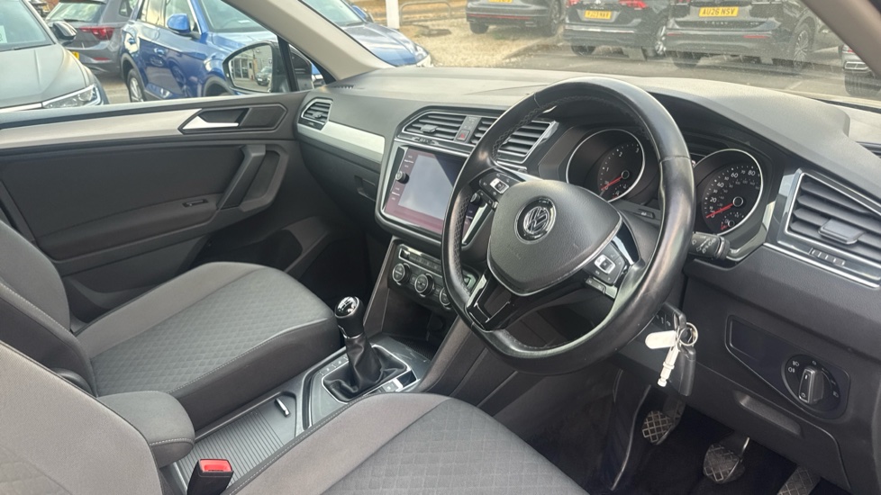 Volkswagen Tiguan 2.0 TDi 150 Match 5dr Diesel Estate - Image 6