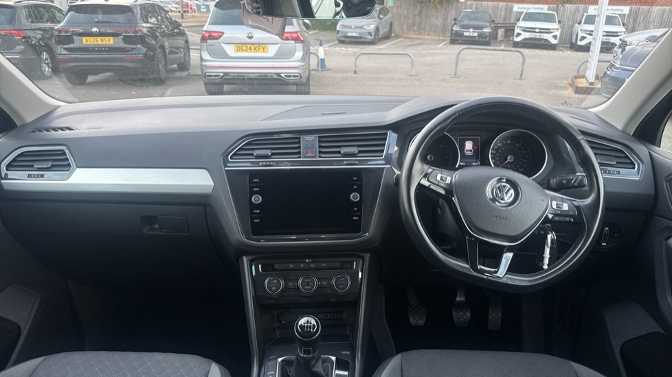 Volkswagen Tiguan 2.0 TDi 150 Match 5dr Diesel Estate - Image 9