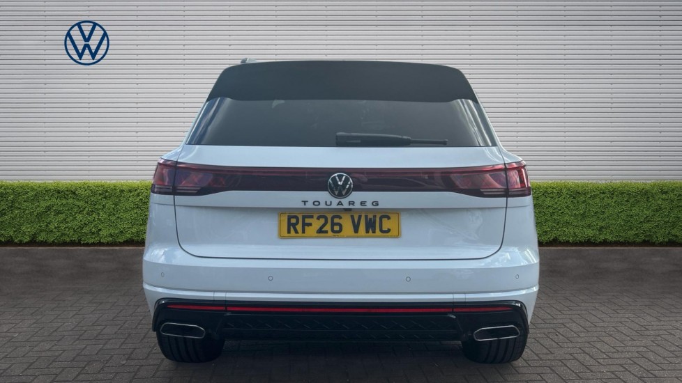 Volkswagen Touareg 3.0 V6 TDI 4Motion 286 Black Edition 5dr Tip Auto Diesel Estate - Image 8