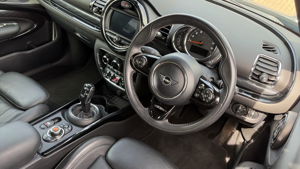 MINI Clubman 1.5 Cooper Exclusive 6dr Auto Petrol Estate - Image 6