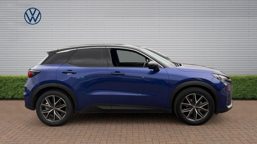 Lexus LBX 1.5 Takumi 5dr E-CVT AWD Hybrid Hatchback - Image 4