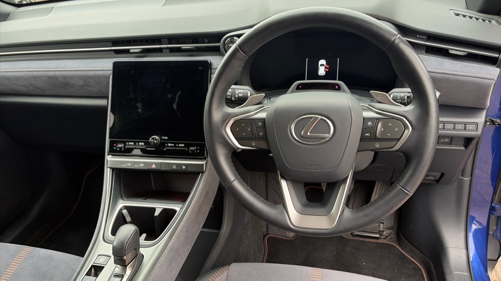 Lexus LBX 1.5 Takumi 5dr E-CVT AWD Hybrid Hatchback - Image 10