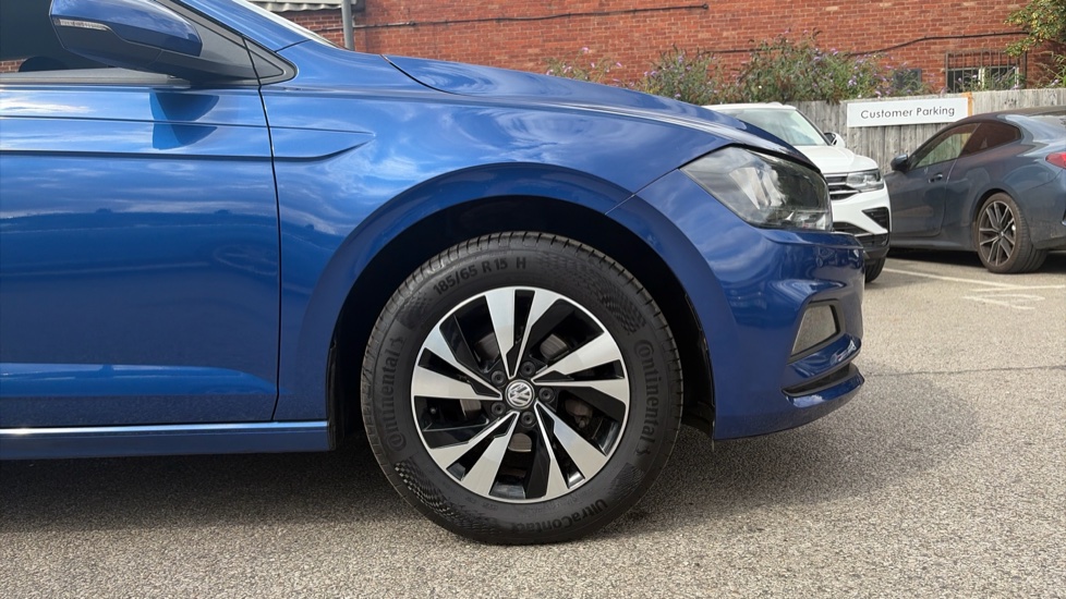 Volkswagen Polo 1.0 TSI 95 SE 5dr Petrol Hatchback - Image 5