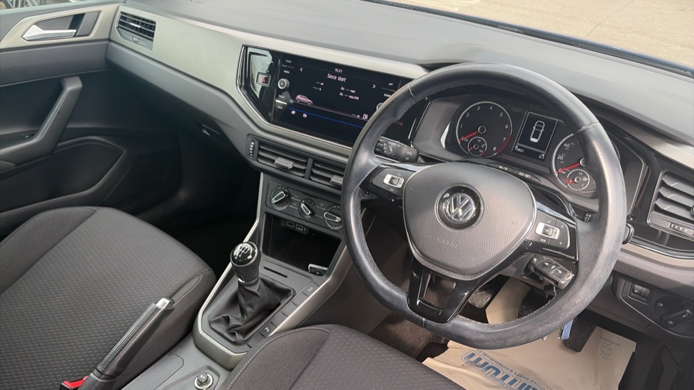 Volkswagen Polo 1.0 TSI 95 SE 5dr Petrol Hatchback - Image 6
