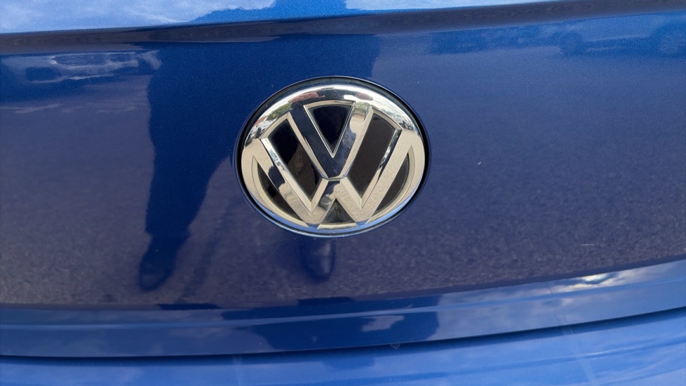 Volkswagen Polo 1.0 TSI 95 SE 5dr Petrol Hatchback - Image 23