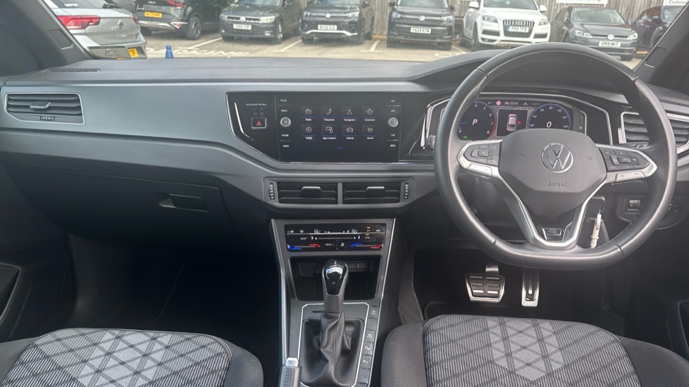 Volkswagen Taigo 1.5 TSI 150 R-Line 5dr DSG Petrol Hatchback - Image 9