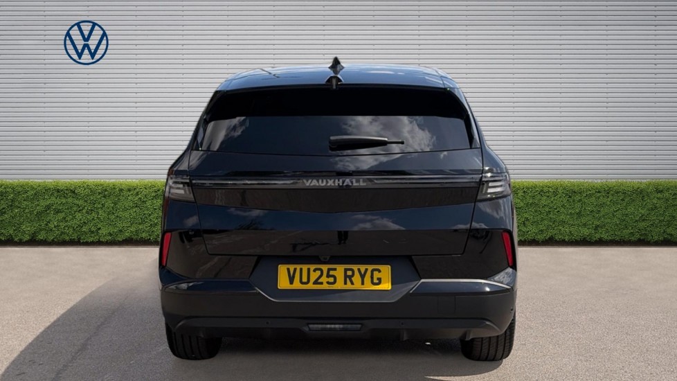 Vauxhall Grandland 1.2 Hybrid [136] GS 5dr e-DCT6 Petrol Hatchback - Image 8