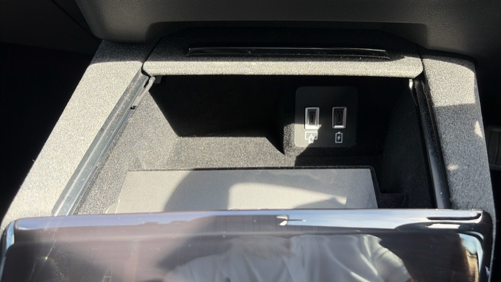 Vauxhall Grandland 1.2 Hybrid [136] GS 5dr e-DCT6 Petrol Hatchback - Image 22