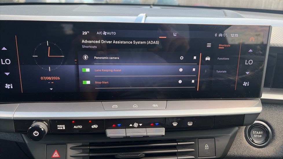 Vauxhall Grandland 1.2 Hybrid [136] GS 5dr e-DCT6 Petrol Hatchback - Image 27