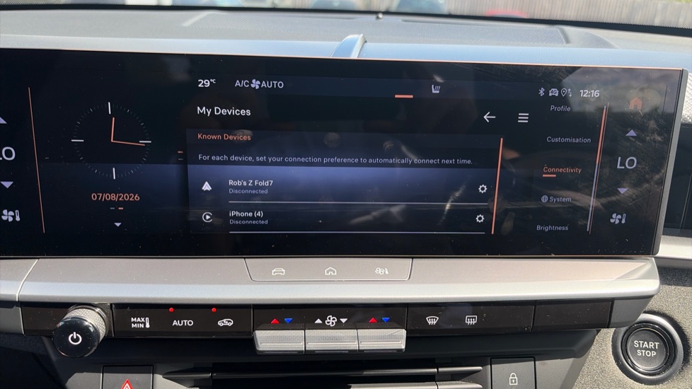 Vauxhall Grandland 1.2 Hybrid [136] GS 5dr e-DCT6 Petrol Hatchback - Image 31
