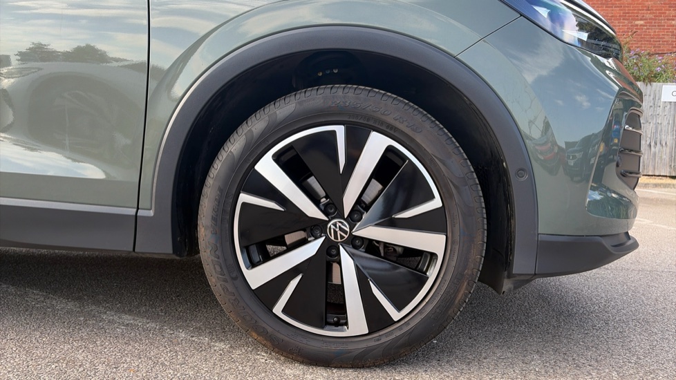 Volkswagen Tiguan 1.5 eTSI 150 Match 5dr DSG Petrol Estate - Image 5