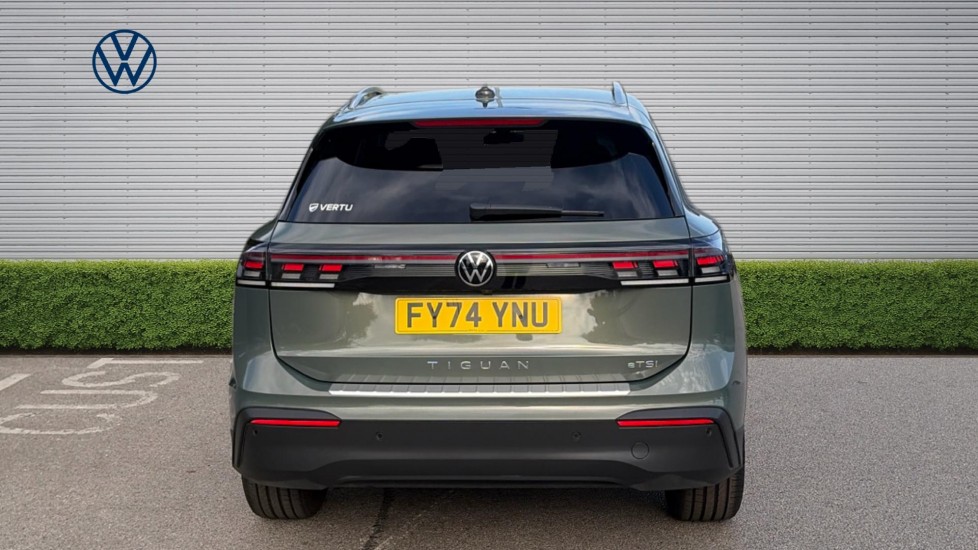 Volkswagen Tiguan 1.5 eTSI 150 Match 5dr DSG Petrol Estate - Image 8