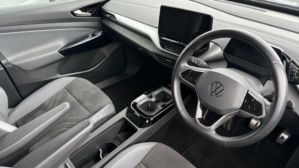 Volkswagen ID.4 125kW Style Pure Perform 52kWh 5dr Auto [110kW Ch] Electric Estate - Image 6