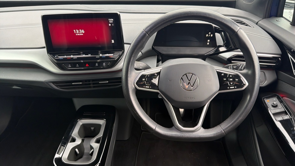 Volkswagen ID.4 125kW Style Pure Perform 52kWh 5dr Auto [110kW Ch] Electric Estate - Image 10