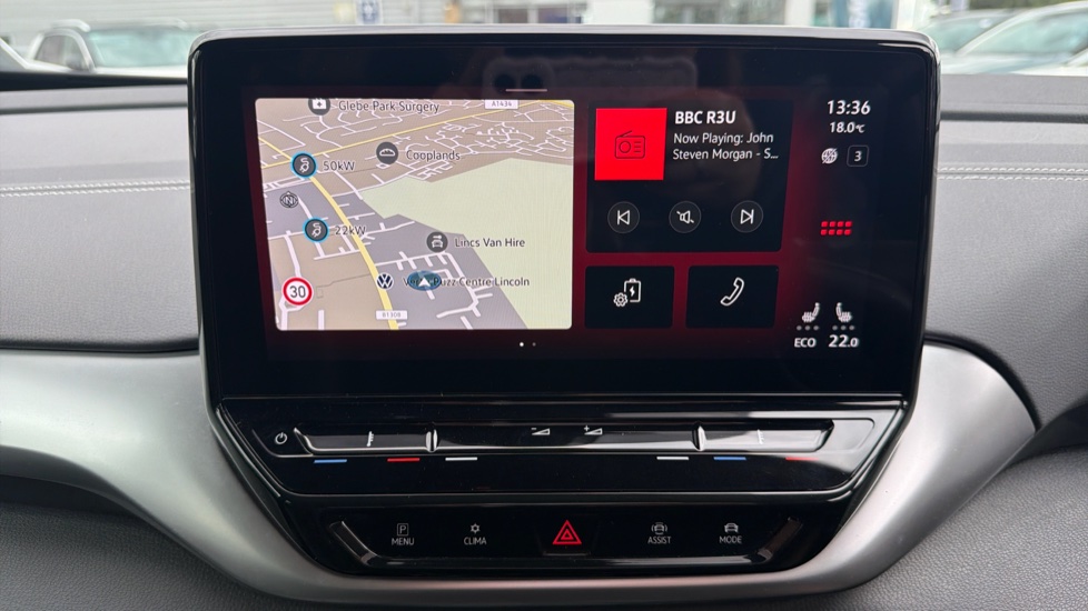 Volkswagen ID.4 125kW Style Pure Perform 52kWh 5dr Auto [110kW Ch] Electric Estate - Image 12