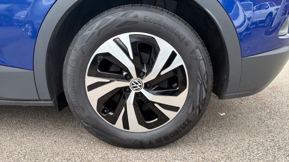 Volkswagen ID.4 125kW Style Pure Perform 52kWh 5dr Auto [110kW Ch] Electric Estate - Image 40