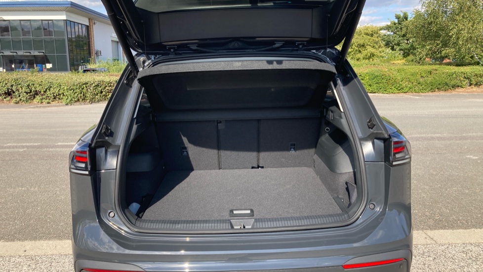 Volkswagen Tiguan 1.5 eTSI Match 5dr DSG Petrol Estate - Image 4