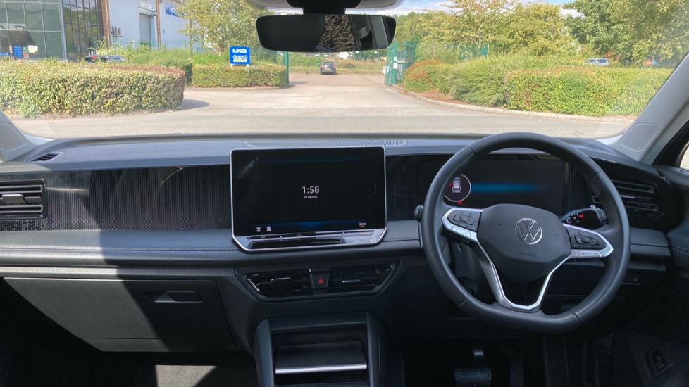 Volkswagen Tiguan 1.5 eTSI Match 5dr DSG Petrol Estate - Image 10