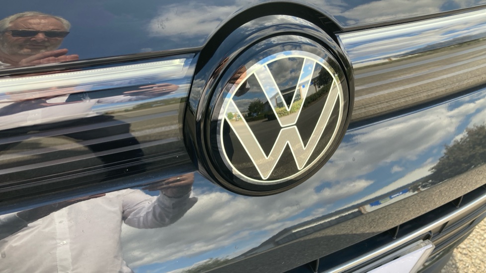Volkswagen Tiguan 1.5 eTSI Match 5dr DSG Petrol Estate - Image 59