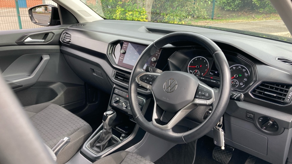 Volkswagen T-Cross 1.0 TSI 110 SE 5dr DSG Petrol Estate - Image 11