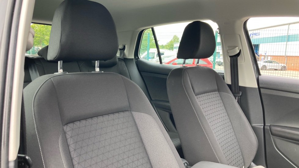 Volkswagen T-Cross 1.0 TSI 110 SE 5dr DSG Petrol Estate - Image 26