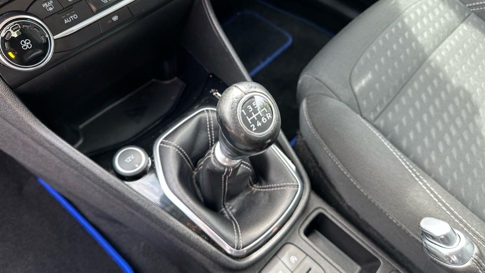 Ford Fiesta 1.0 EcoBoost Titanium 3dr Petrol Hatchback - Image 13