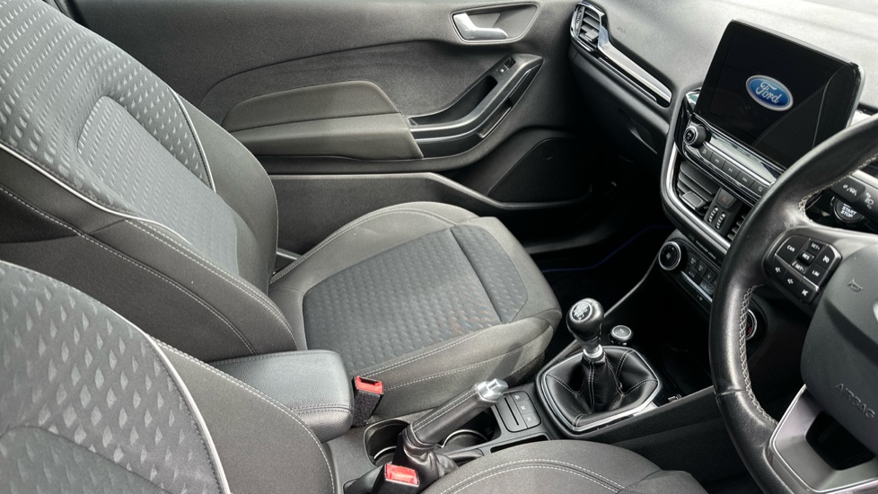 Ford Fiesta 1.0 EcoBoost Titanium 3dr Petrol Hatchback - Image 14