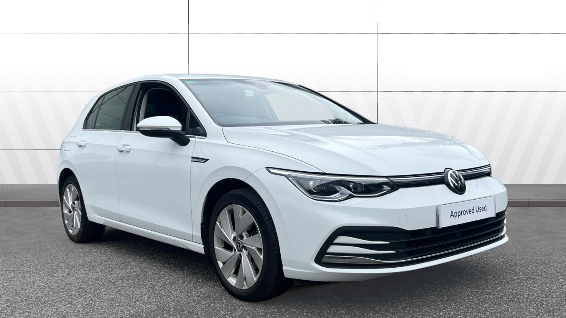 Volkswagen Golf listing photo