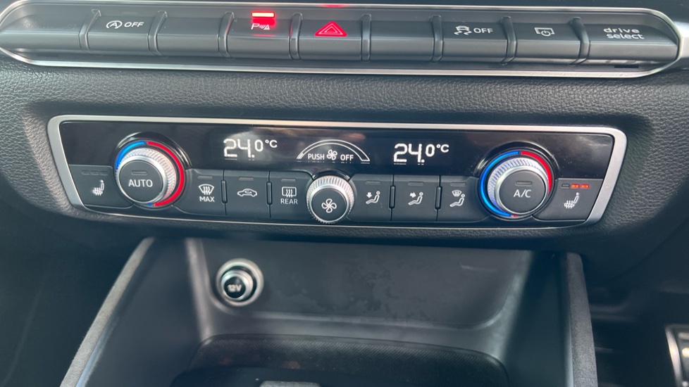 Audi RS3 2.5 TFSI RS 3 Quattro 5dr S Tronic Petrol Hatchback - Image 23