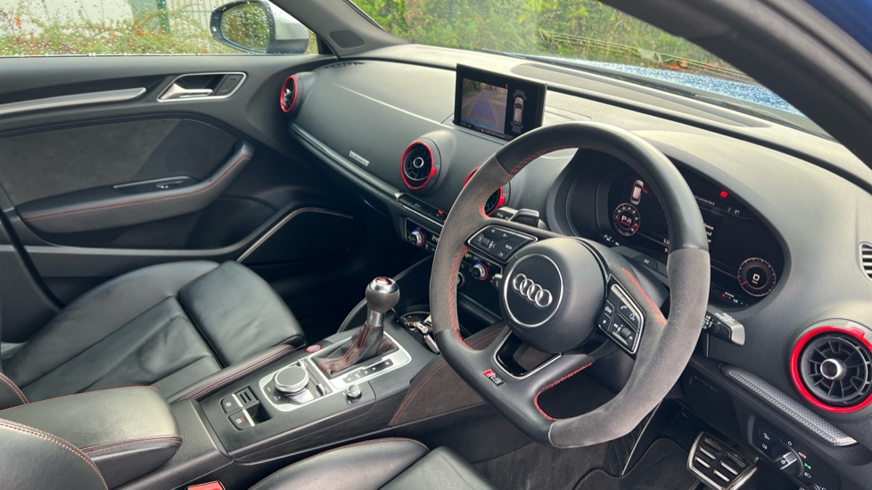 Audi RS3 2.5 TFSI RS 3 Quattro 5dr S Tronic Petrol Hatchback - Image 31