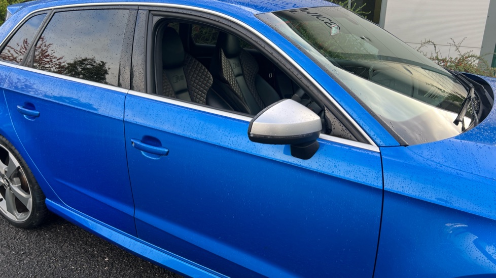 Audi RS3 2.5 TFSI RS 3 Quattro 5dr S Tronic Petrol Hatchback - Image 40