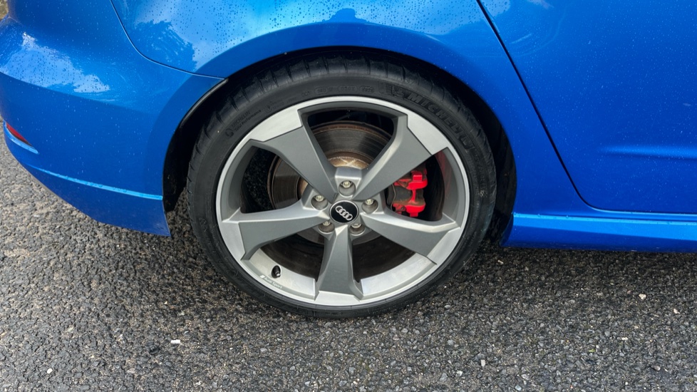 Audi RS3 2.5 TFSI RS 3 Quattro 5dr S Tronic Petrol Hatchback - Image 43