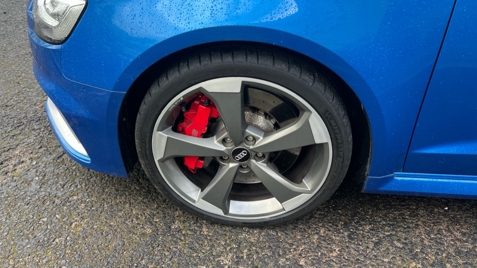 Audi RS3 2.5 TFSI RS 3 Quattro 5dr S Tronic Petrol Hatchback - Image 52