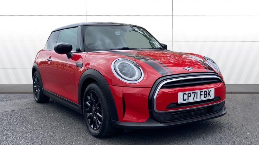 MINI Hatchback 1.5 Cooper Classic 3dr Petrol Hatchback - Image 1