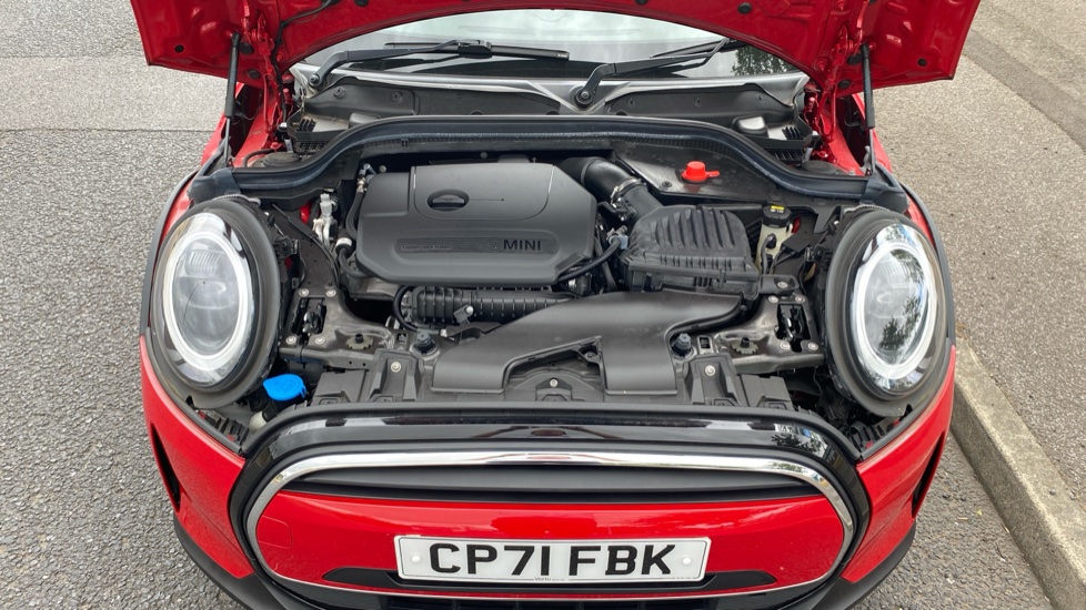 MINI Hatchback 1.5 Cooper Classic 3dr Petrol Hatchback - Image 8