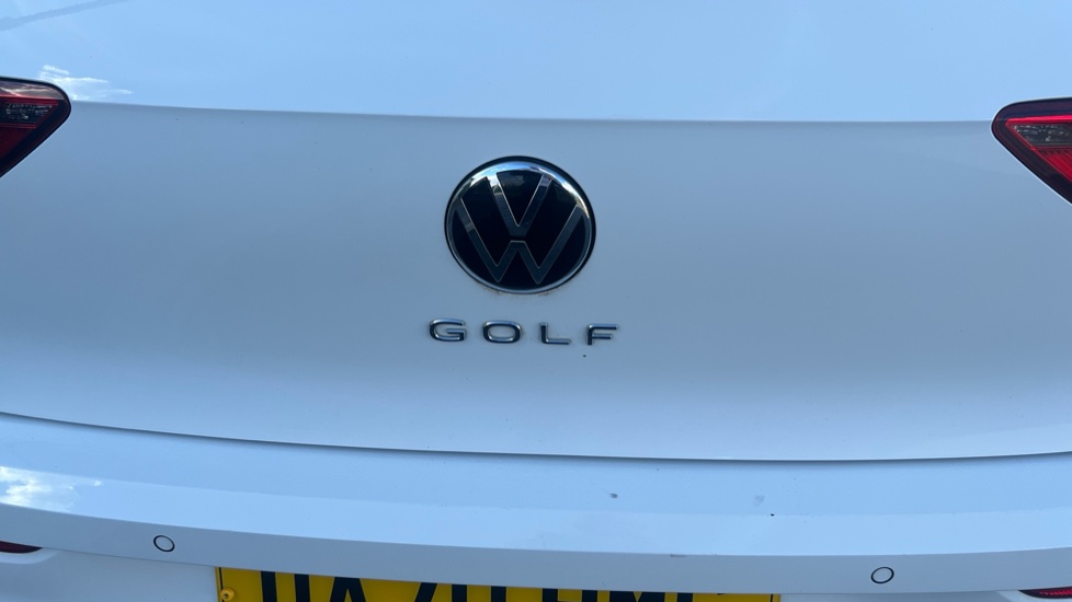 Volkswagen Golf 1.5 TSI Style 5dr Petrol Hatchback - Image 42