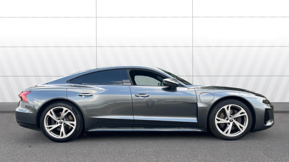 Audi e-tron GT 390kW Quattro 93kWh 4dr Auto Electric Saloon - Image 5