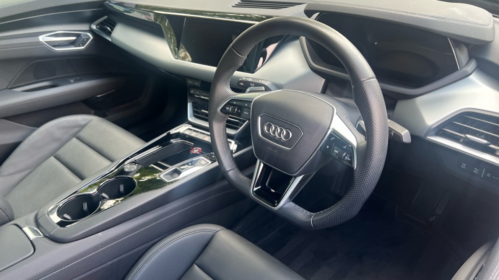 Audi e-tron GT 390kW Quattro 93kWh 4dr Auto Electric Saloon - Image 11