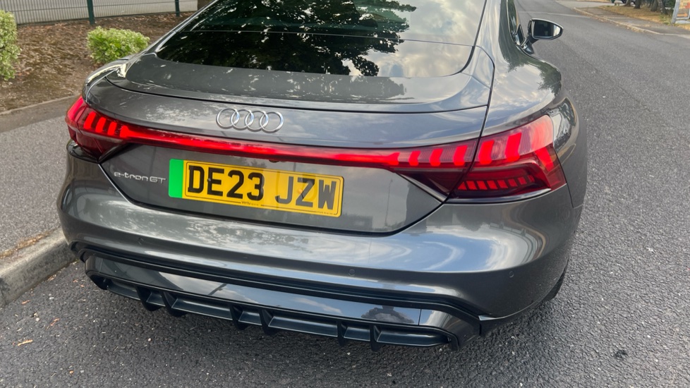 Audi e-tron GT 390kW Quattro 93kWh 4dr Auto Electric Saloon - Image 40