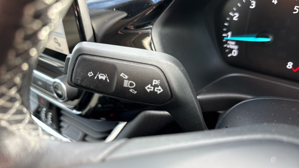 Ford Fiesta 1.0 EcoBoost Titanium 5dr Petrol Hatchback - Image 28