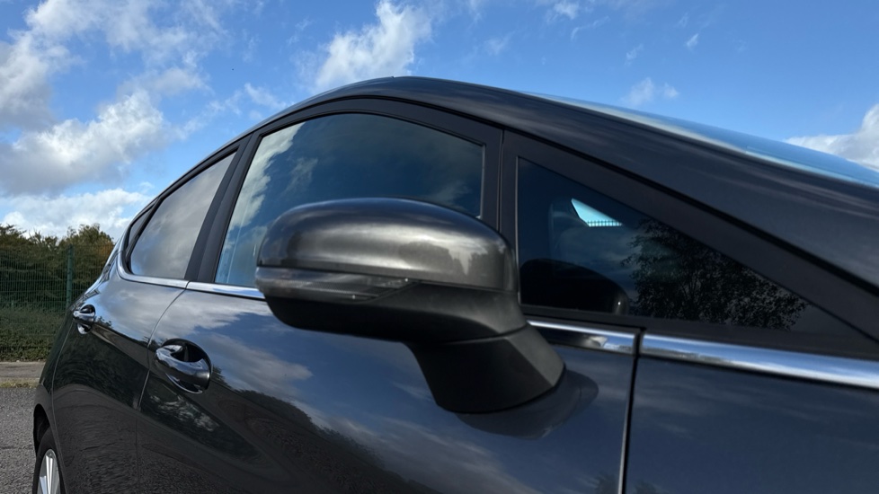 Ford Fiesta 1.0 EcoBoost Titanium 5dr Petrol Hatchback - Image 45
