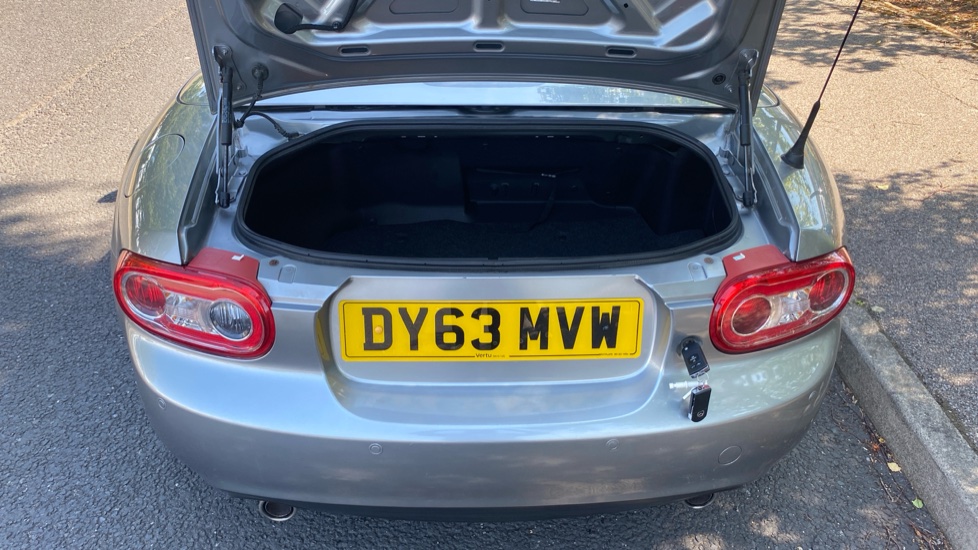 Mazda MX-5 2.0i Sport Graphite 2dr Petrol Coupe - Image 4