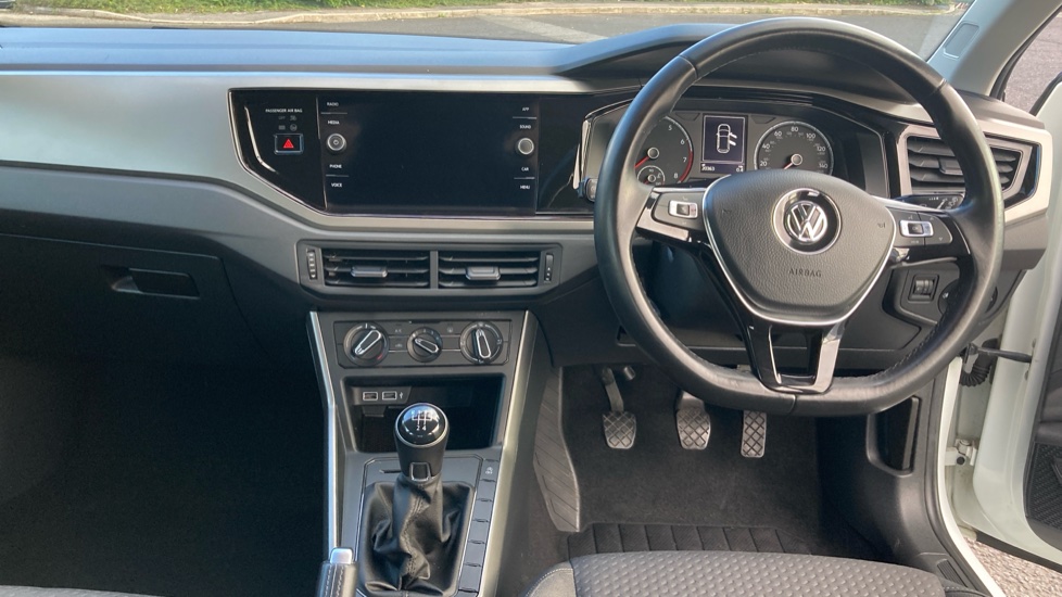 Volkswagen Polo 1.0 EVO 80 SE 5dr Petrol Hatchback - Image 10