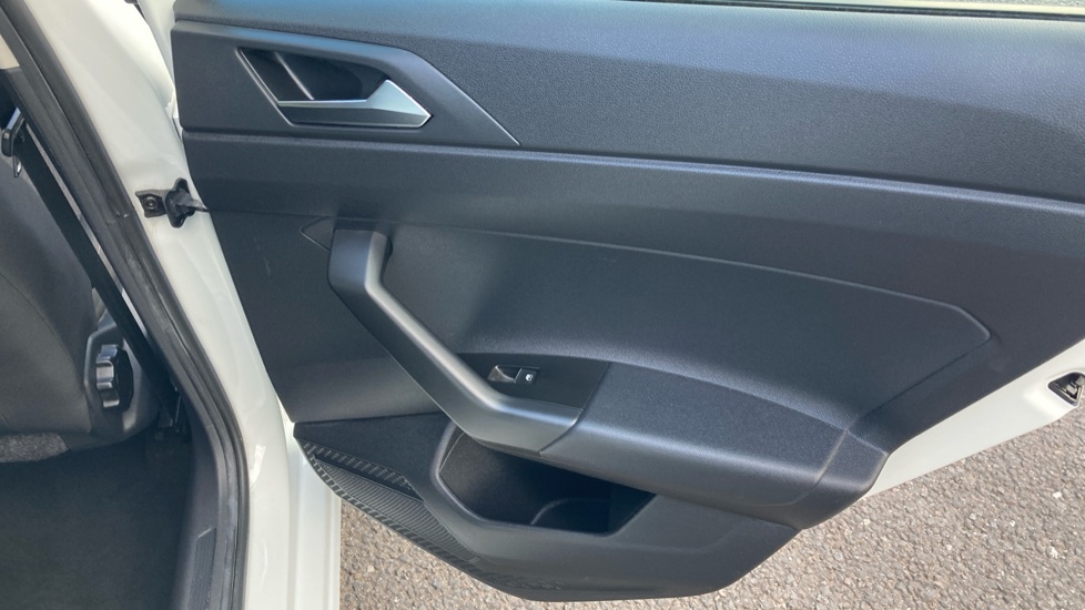 Volkswagen Polo 1.0 EVO 80 SE 5dr Petrol Hatchback - Image 24