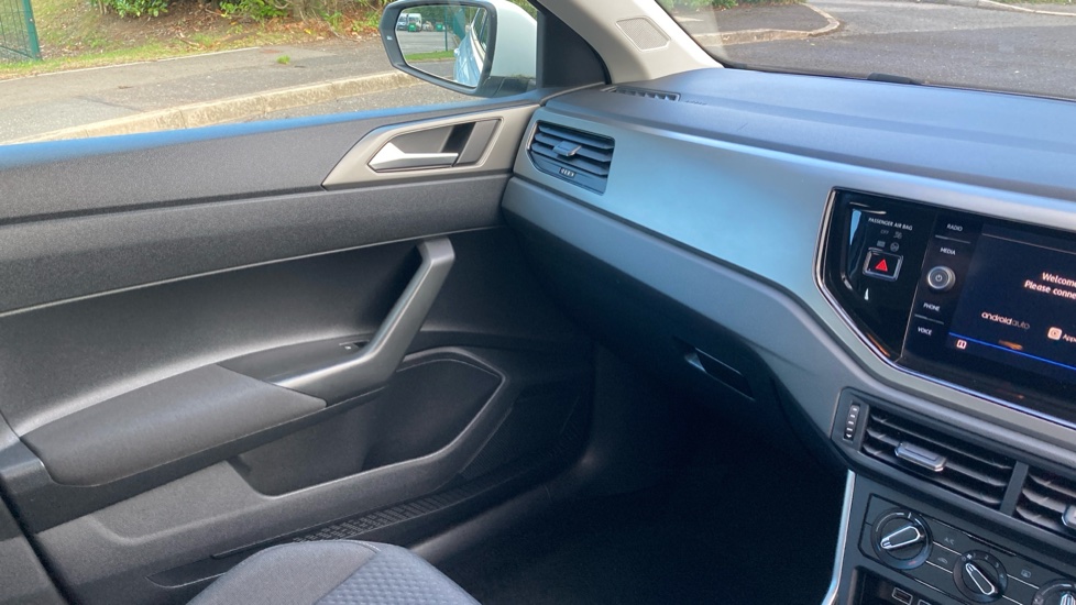 Volkswagen Polo 1.0 EVO 80 SE 5dr Petrol Hatchback - Image 40