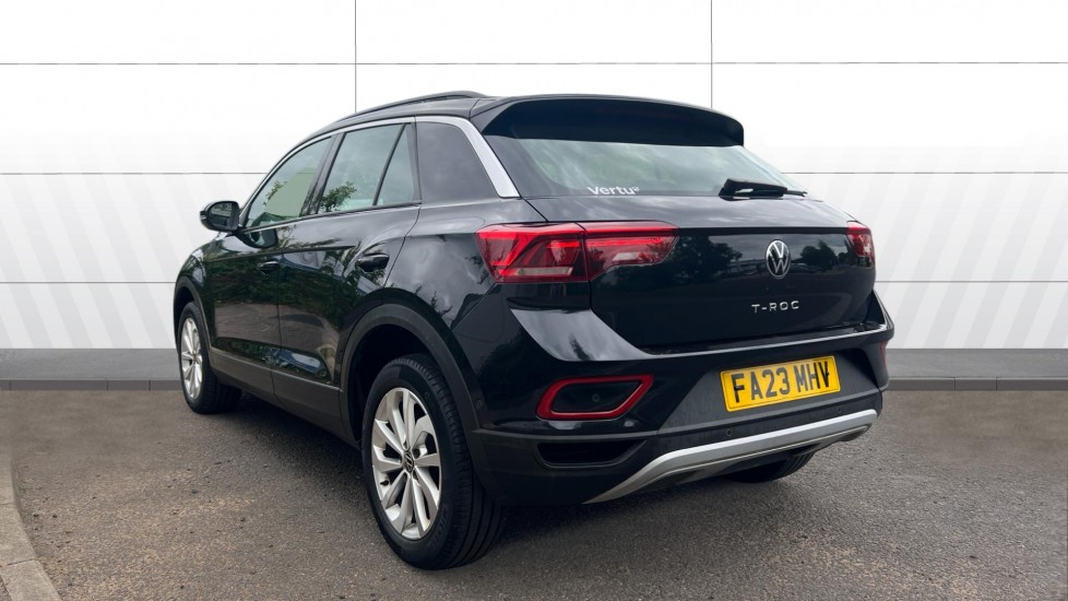 Volkswagen T-Roc 1.0 TSI Life 5dr Petrol Hatchback - Image 2