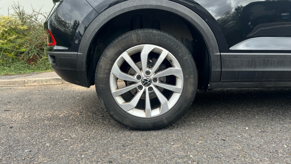 Volkswagen T-Roc 1.0 TSI Life 5dr Petrol Hatchback - Image 7