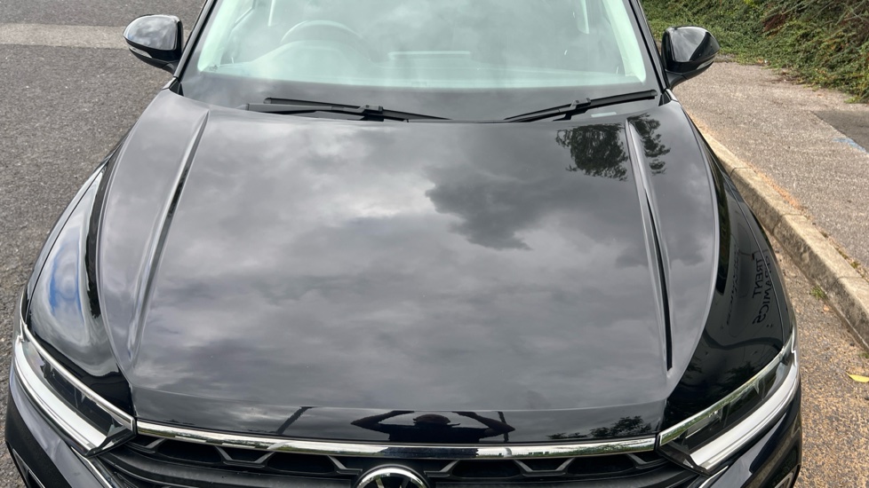 Volkswagen T-Roc 1.0 TSI Life 5dr Petrol Hatchback - Image 8